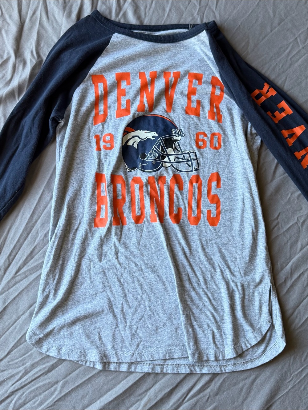 Denver Broncos quarter sleeve Tee - Gray with Navy & Orange